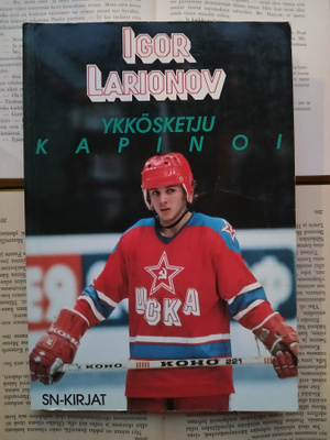 Igor Larionov - Ykkösketju kapinoi (nid.)