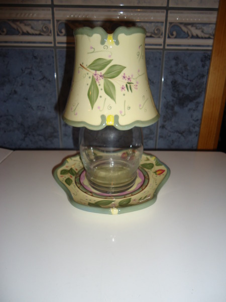 Partylite Mansikkapaikka alunen ja varjostin
