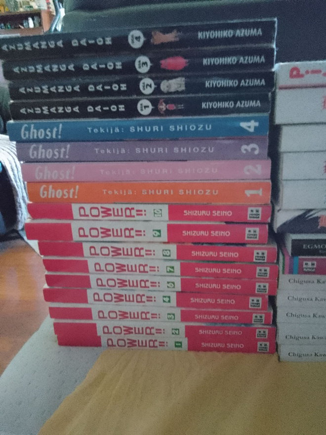 Sekalaisia manga sarjakuvia 30 kpl