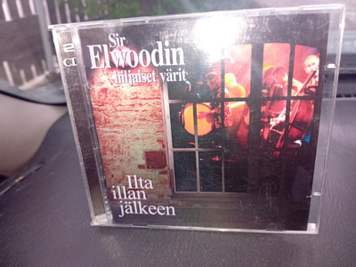 2cd Sir Elwoodin hiljaiset värit : Ilta illan jälkeen