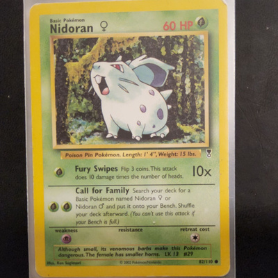 Nidoran #82 Pokemon Legendary Collection card