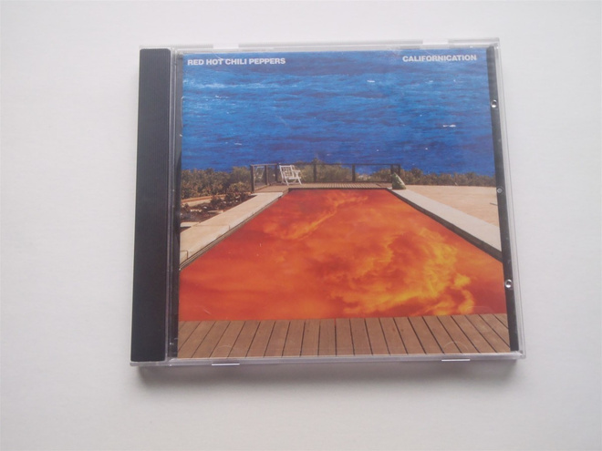 RED HOT CHILI PEPPERS - CALIFORNICATION . cd ( Hyvä kunto )