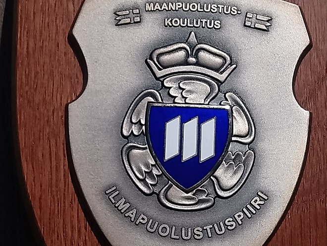 Ilmailumerkki.  Halkaisija - 167 mm, Leveys - 123 mm.
