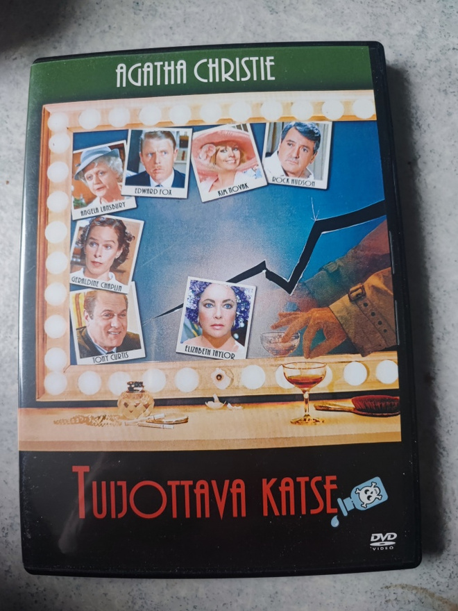 Tuijottava katse
