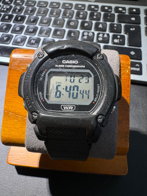 Casio W-219H digitaalinen rannekello