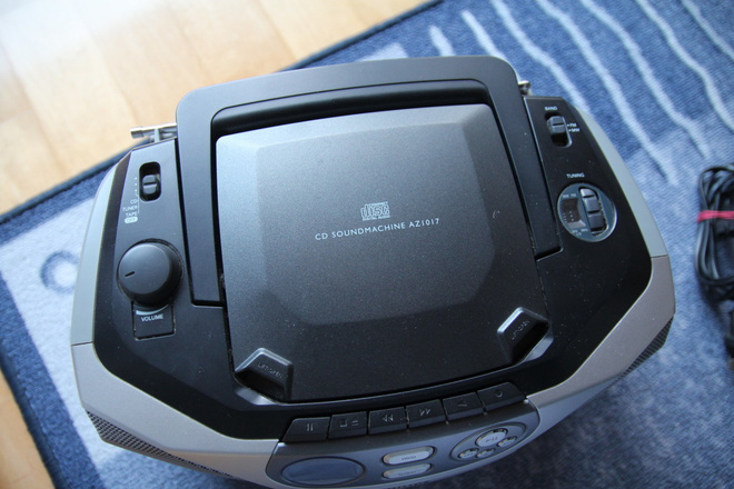 Philips CD-radio - siisti, simppeli ja asiallinen laite