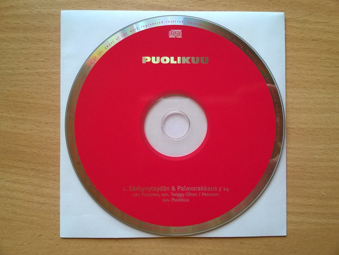 Puolikuu - Särkynytsydän & Palavarakkaus CDS