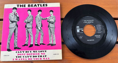 The Beatles - Can't buy me love