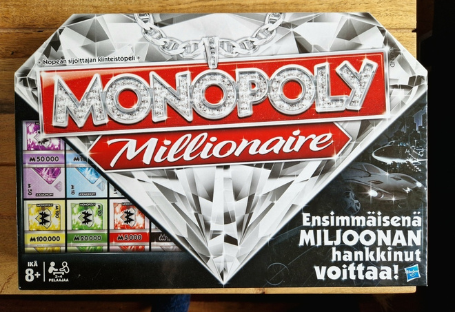 Monopoly Millionaire lautapeli 2012. Uudenveroinen