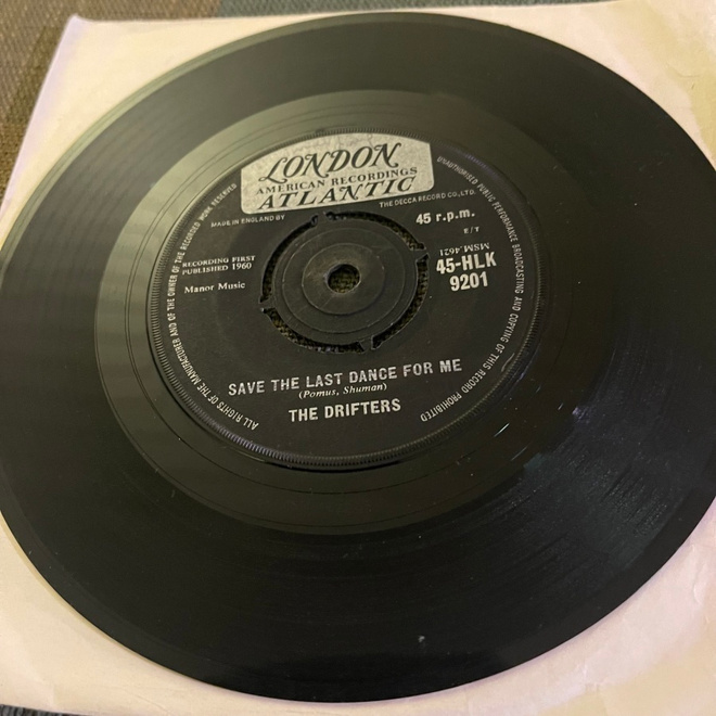 THE DRIFTERS: Save The Last Dance For Me * Nobody...*UK 1960