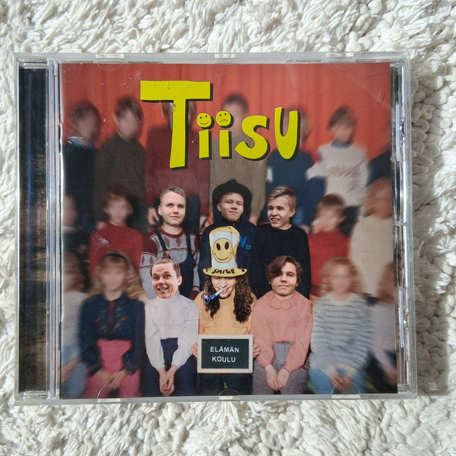 Tiisu: Elämän koulu, CD. Uudenveroinen