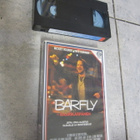BARFLY / BAARIKÄRPÄNEN : VHS - pikkukuva 1