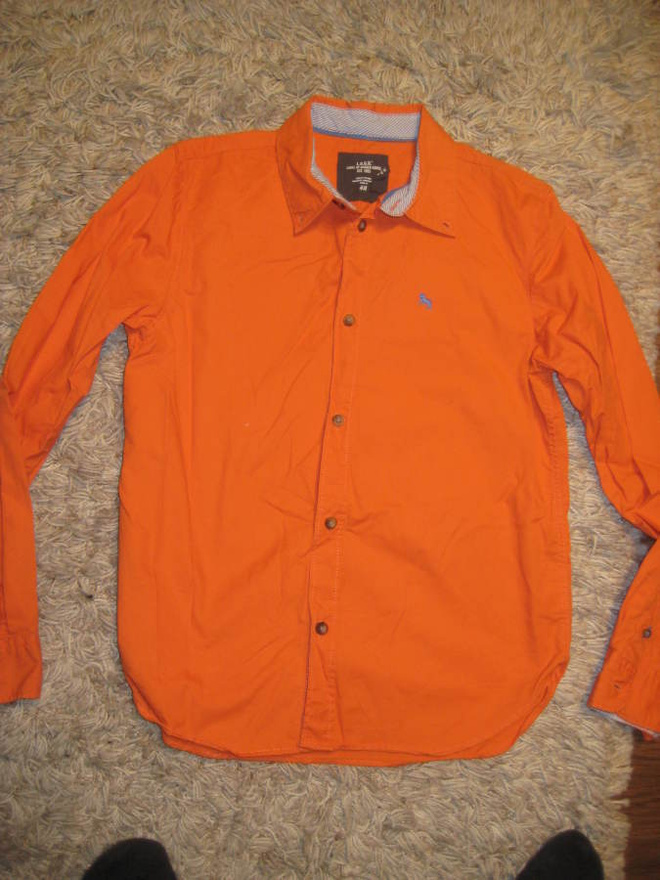 **  ORanss paita H&M, siisti  koko  158 cm **