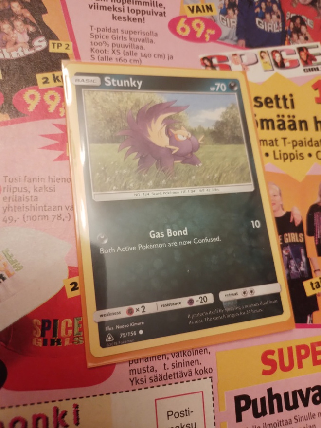 Stunky 75/156 Pokemon Ultra Prism card