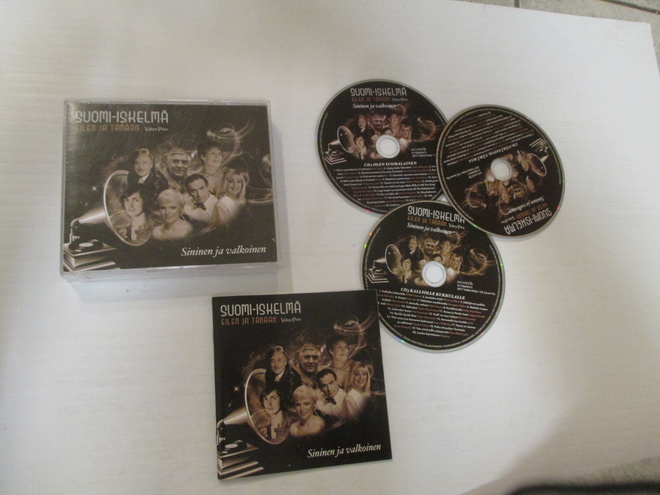 suomi-iskelmä eilen ja tänään :  sininen ja valkoinen ( 3CD