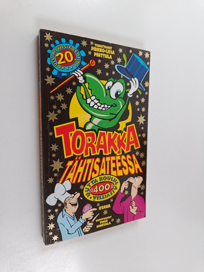 Pirkko-Liisa (toim.) Perttula : Torakka tähtisateessa