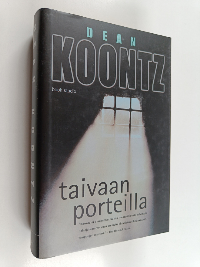 Dean R Koontz : Taivaan porteilla