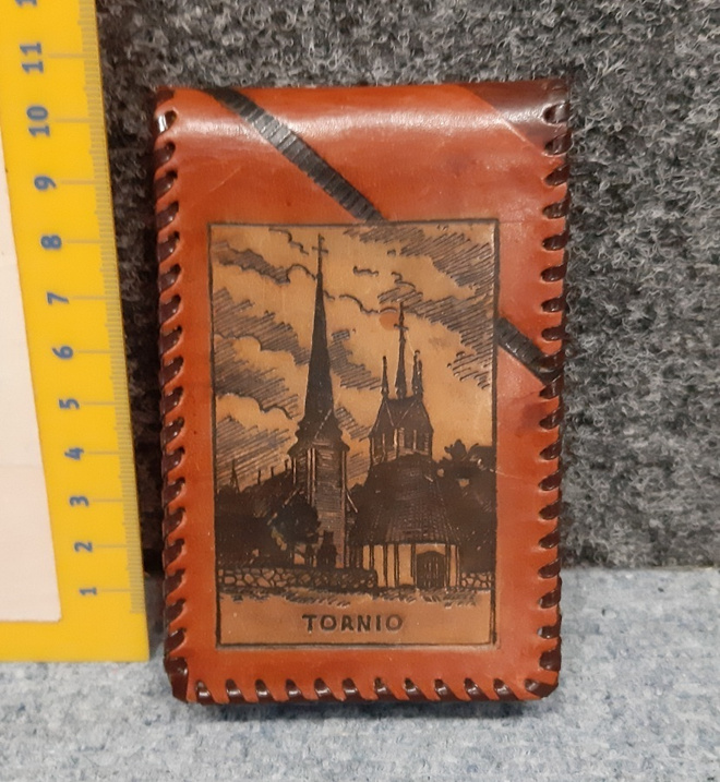 Tornio nahkainen muistivihkon kotelo