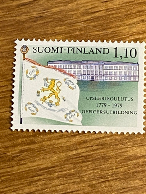 UPSEERIKOULUTUS 200 V.**