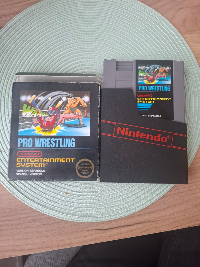Pro Wrestling (NES) – Black Box -klassikko laatikolla (Spani