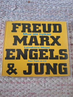 Freud Marx Engels & Jung-Mua Älä Hylkää CDM