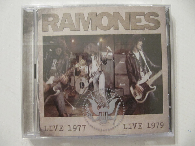 Ramones Live 1977 & 1979. 2 * CD