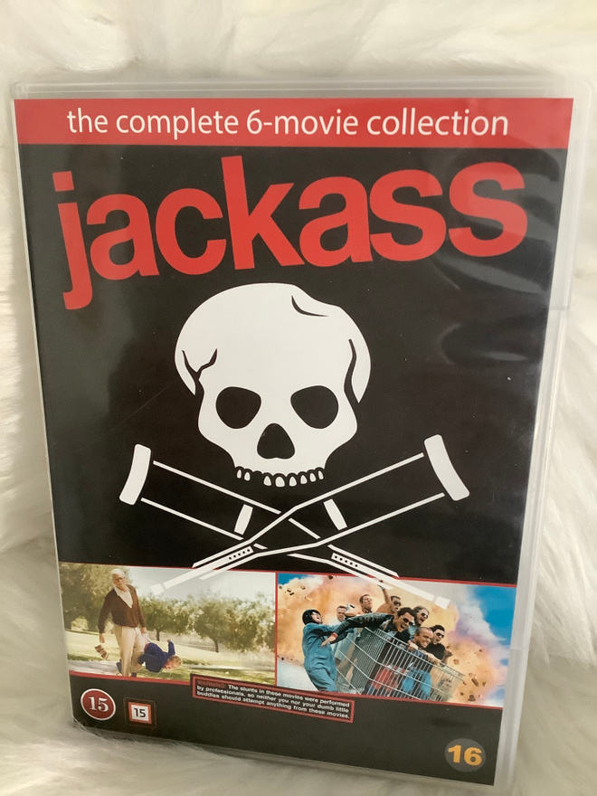 JACKASS - THE COMPLETE 6-MOVIE COLLECTION