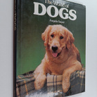 Angela Sayer : The world of dogs - pikkukuva 1