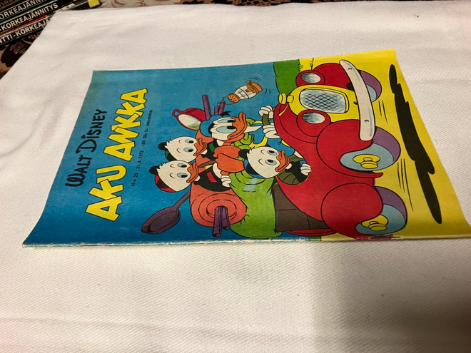 AKU ANKKA 25/1972 HYVÄ