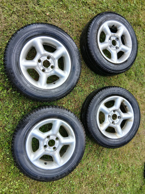 Fordin alkuperäisvanteet renkailla
