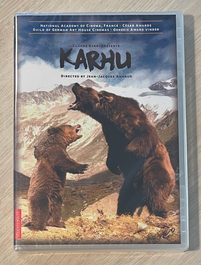 Jean-Jacques Annaud: KARHU (1988) uusi ja muoveissa
