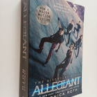 Veronica Roth : Allegiant - pikkukuva 1