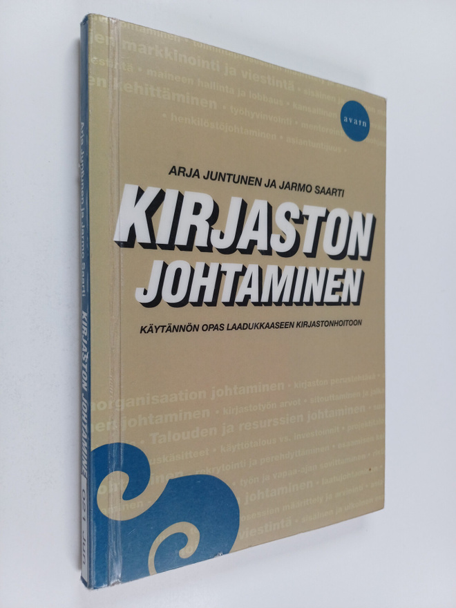 Arja Juntunen : Kirjaston johtaminen : käytännön opas laa...