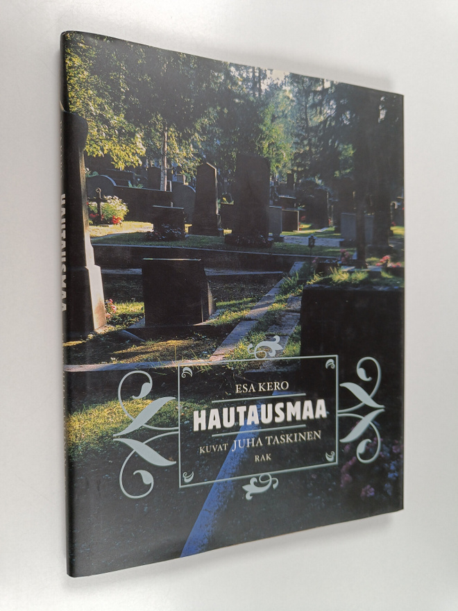Esa Kero : Hautausmaa