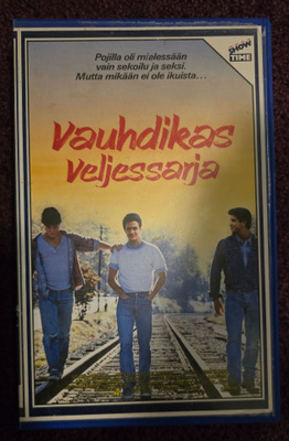 Vauhdikas veljessarja VHS fi