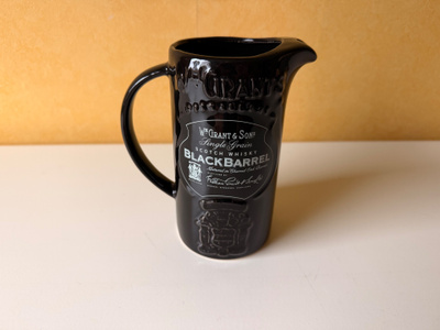 Blackbarrel Scotch Whisky -viskikannu