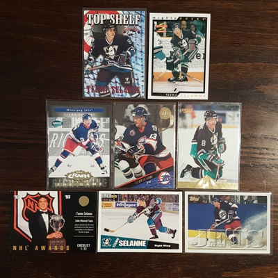 TEEMU SELÄNNE NHL KORTTEJA 8 KPL