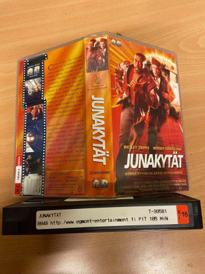 Junakytät