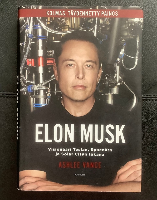 Elon Musk, Vance, Kolmas painos
