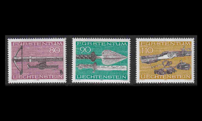 Liechtenstein 751-3 ** Metsästysaseita (1980)