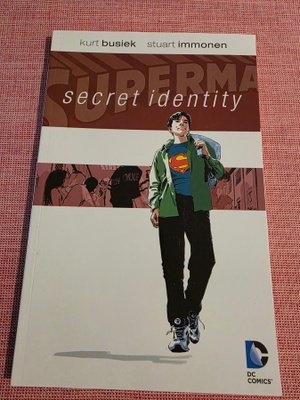 Superman: Secret Identity