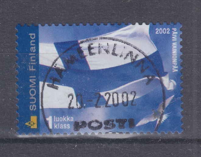 2002 Suomenlippu loistoleimaisena.