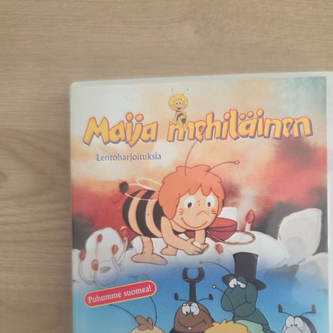 Maija Mehiläinen - lentoharjoituksia
