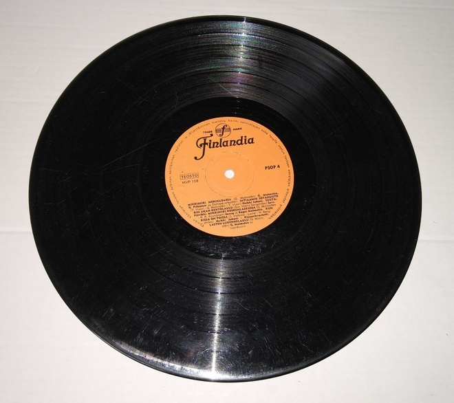 FINLANDIA LASTENLEVY LP PSOP 4