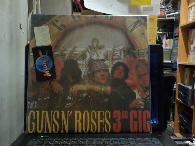 GUNS N ROSES - 3RD GIG M-/M- 2 LP