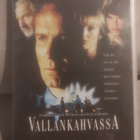 Vallankahvassa (William Hurt) - pikkukuva 1