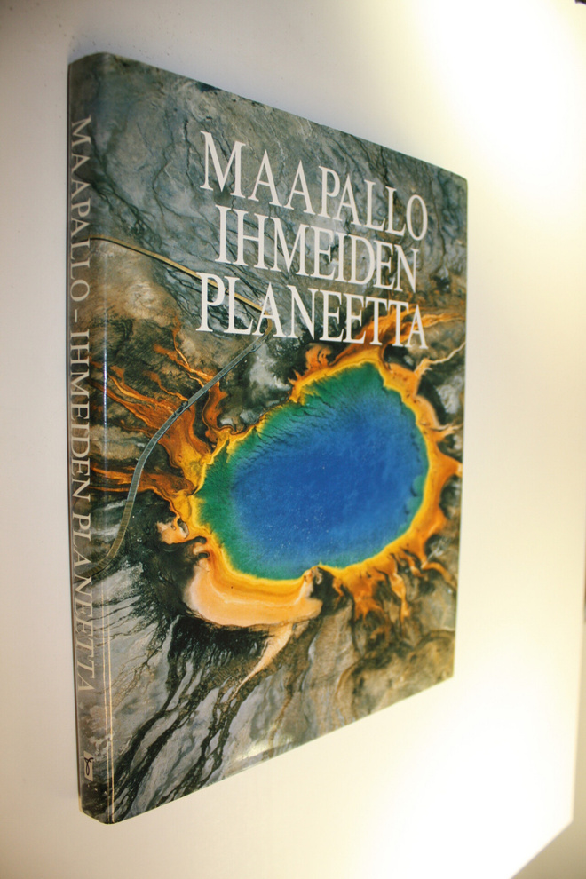 Stephen C. Porter : Maapallo - ihmeiden planeetta
