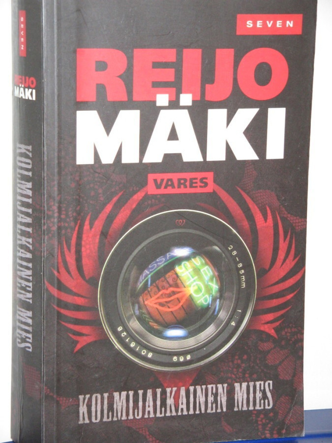 Reijo Mäki : KOLMIJALKAINEN MIES