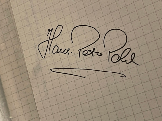 Hans-Peter Pohl nimikirjoitus paperilla