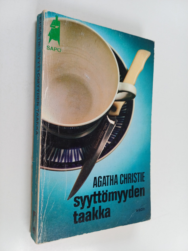 Agatha Christie : Syyttömyyden taakka
